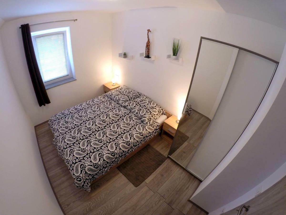 The Jungle Apartments And Rooms Bled Eksteriør billede