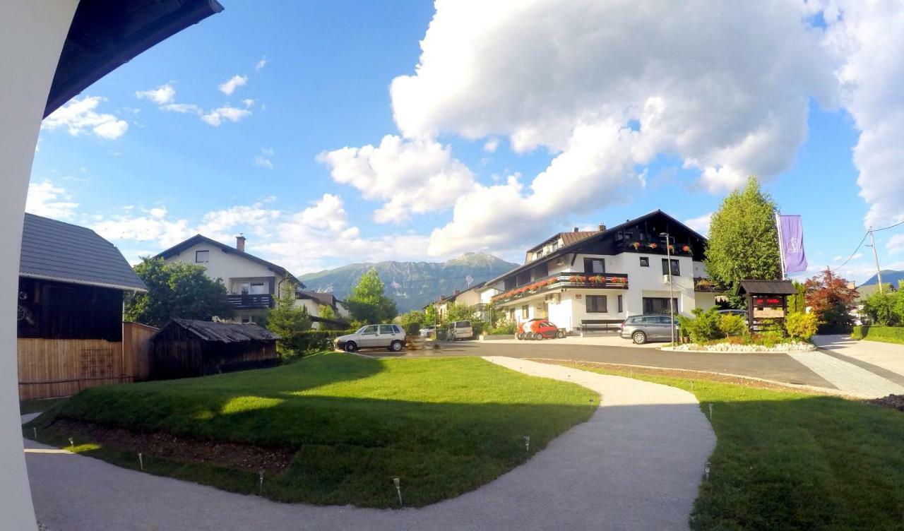 The Jungle Apartments And Rooms Bled Eksteriør billede