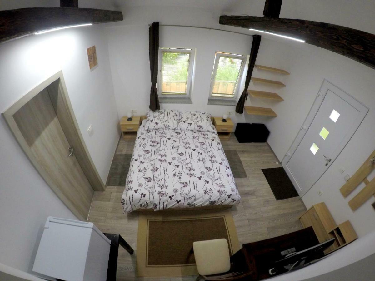 The Jungle Apartments And Rooms Bled Eksteriør billede